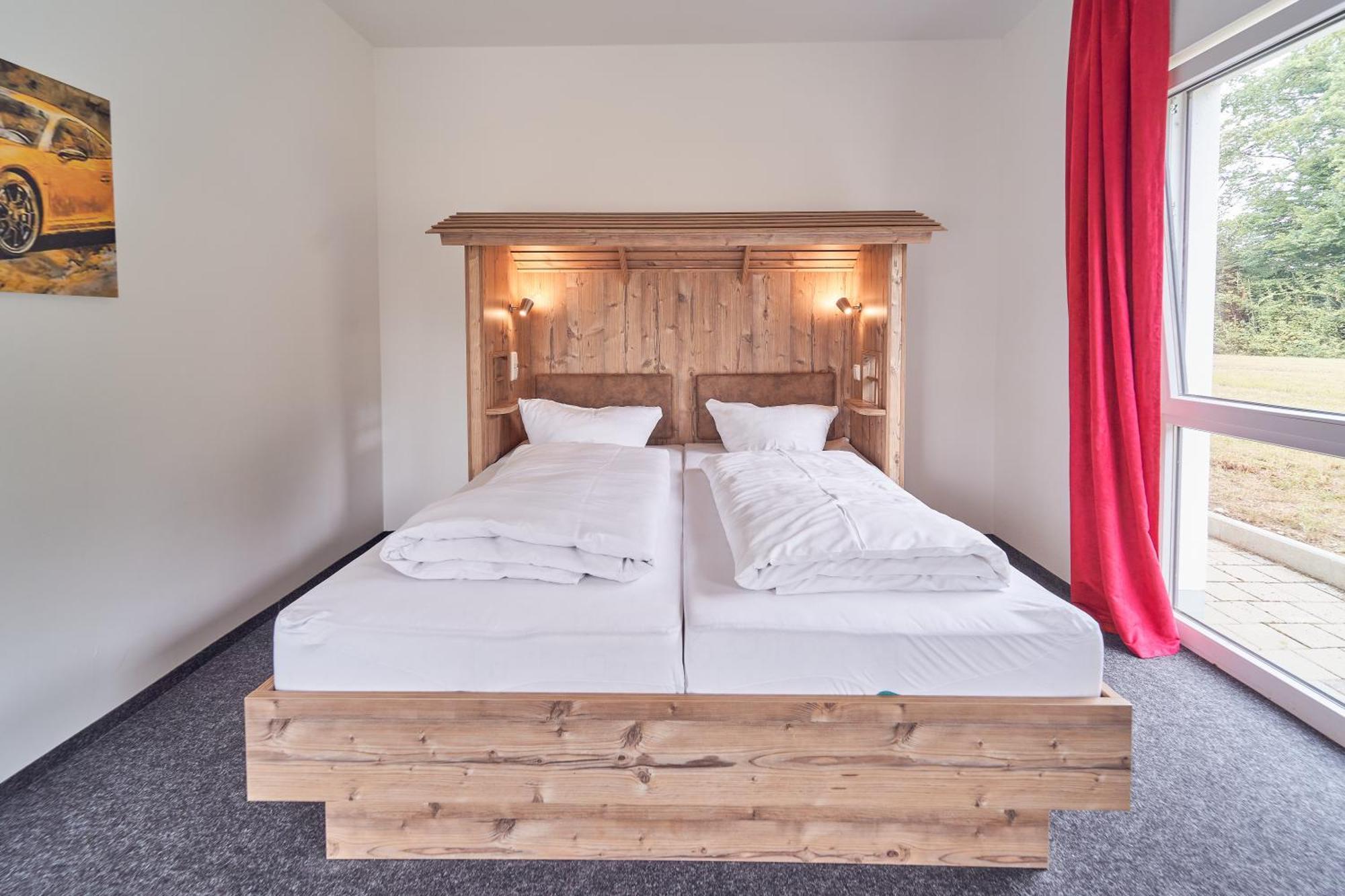Hotel Am Interpark Großmehring Exteriér fotografie